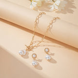 Retro Baroque Pearl Pendant Necklace Ear Stud 2-piece Set