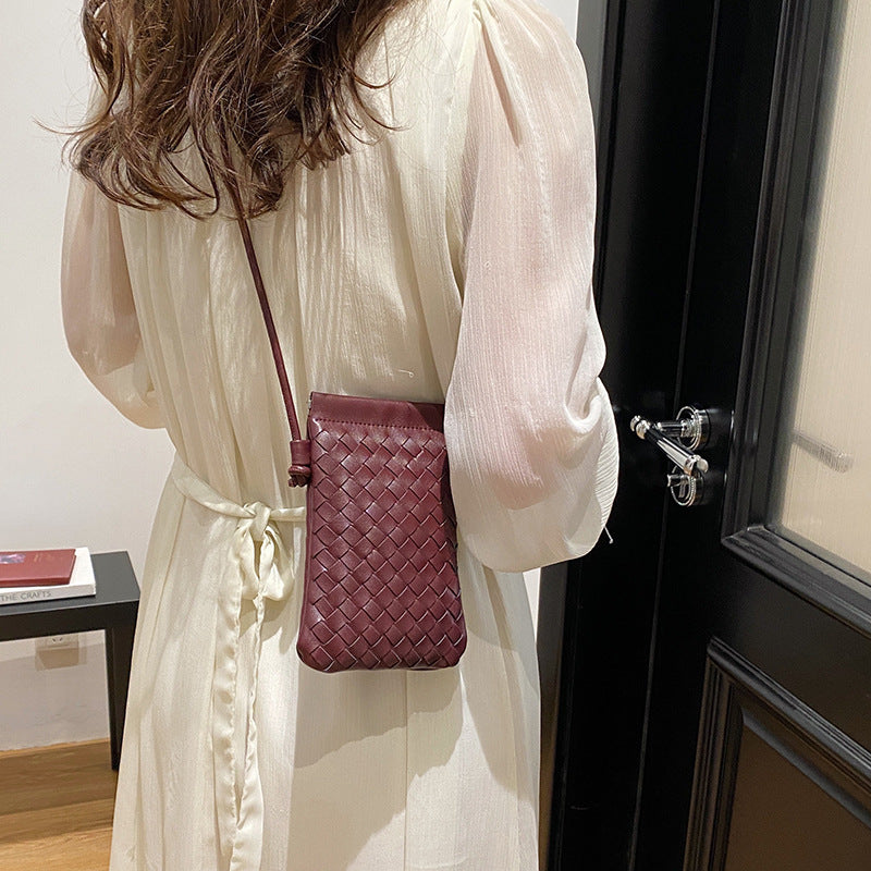 Advanced Sense Vintage Weave Cell Phone Crossbody Bag