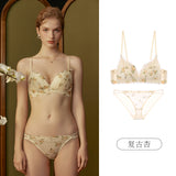 Ladies' Thin Push-up Underwear For Small Breasts