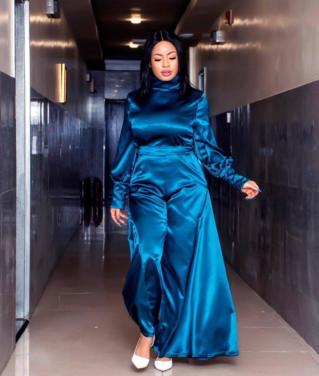 African Women's Fashion Temperament Horn Stretch Satin FabricJ Umpsuit