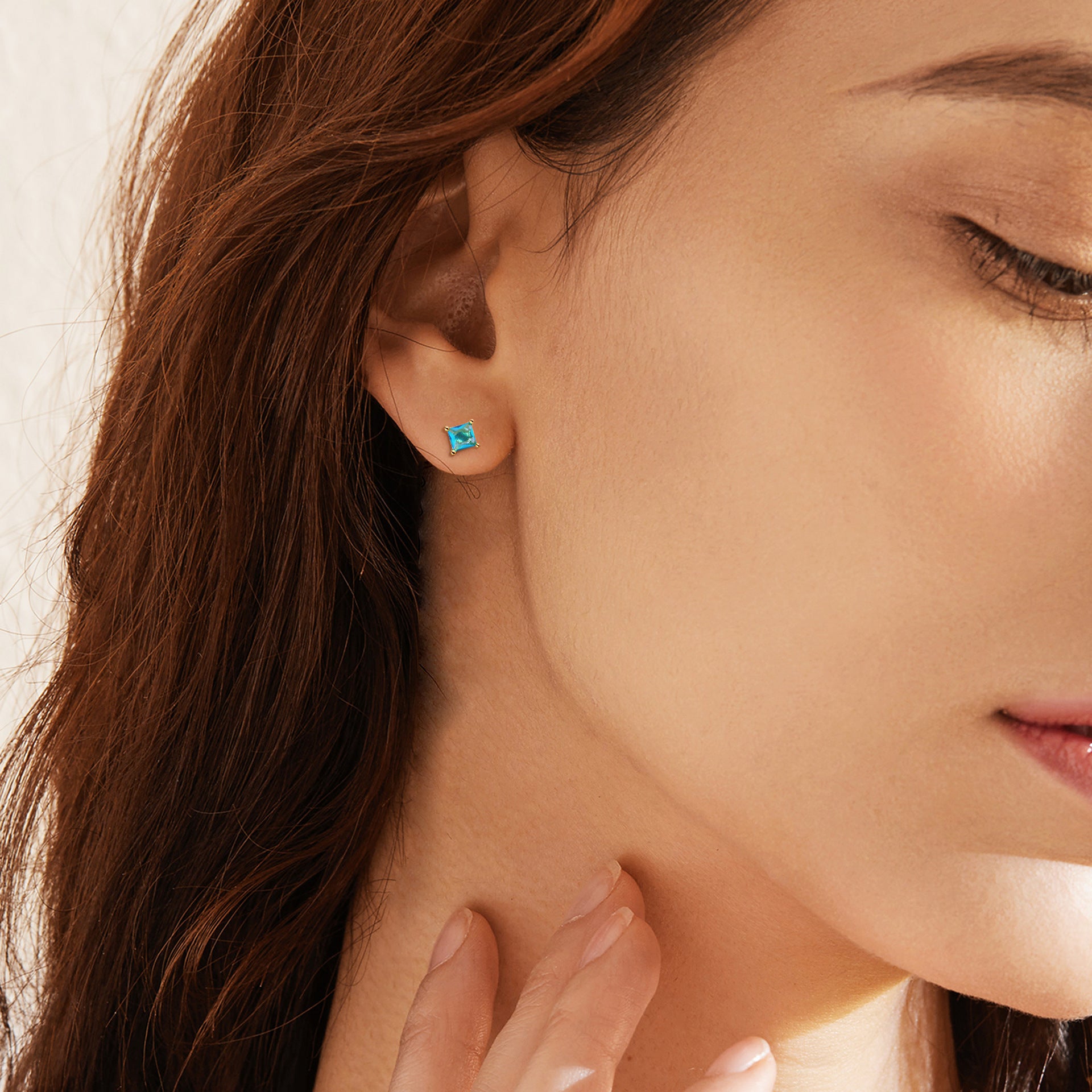 Brass Gold-plated Drop-shaped Zircon Pear-shaped Candy-colored Earrings