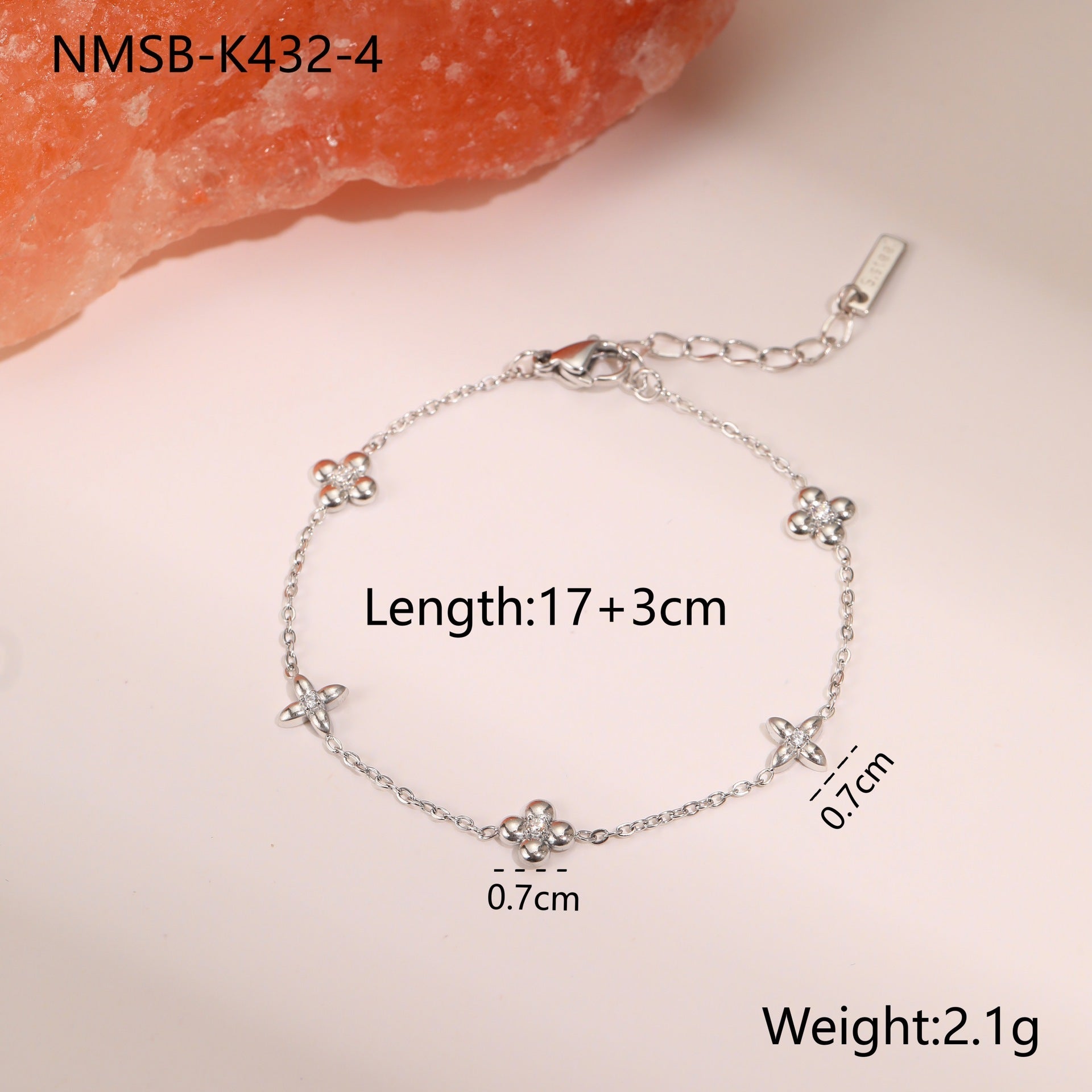 Ins Titanium Steel Bracelet 18K Gold Plating Zircon Star Pendant Exquisite