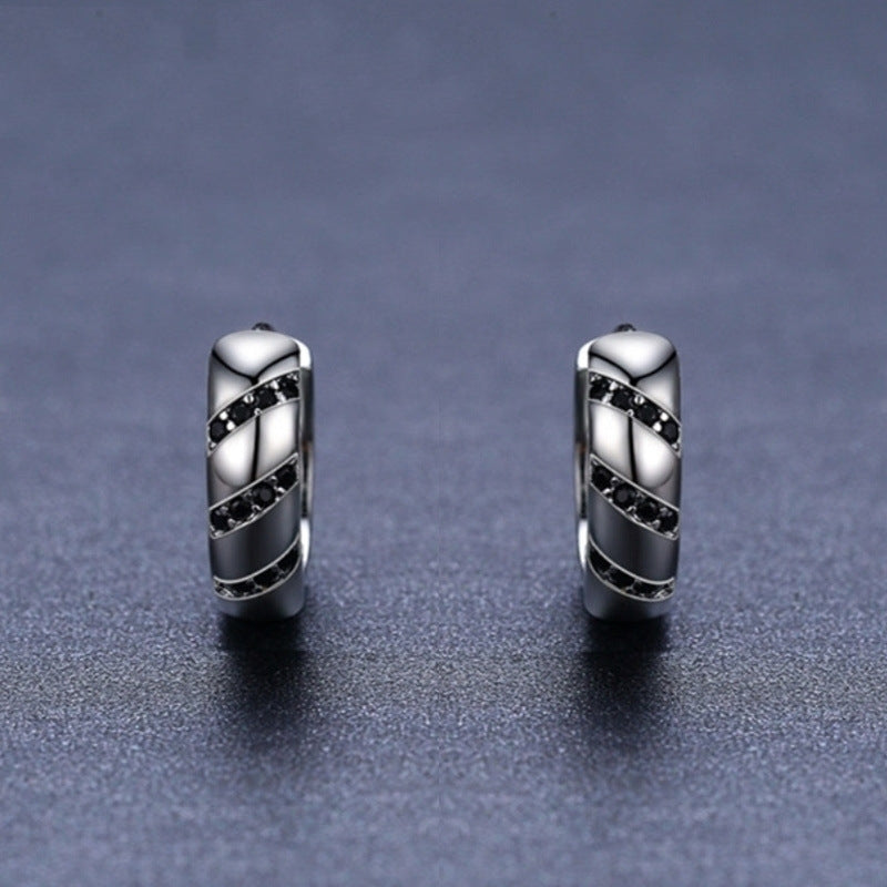 European And American Retro Women's Round Earrings Beautiful Temperament Copper