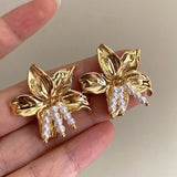 Exaggerated And Personalized Pearl Flower Earrings