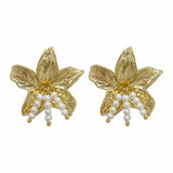 Exaggerated And Personalized Pearl Flower Earrings
