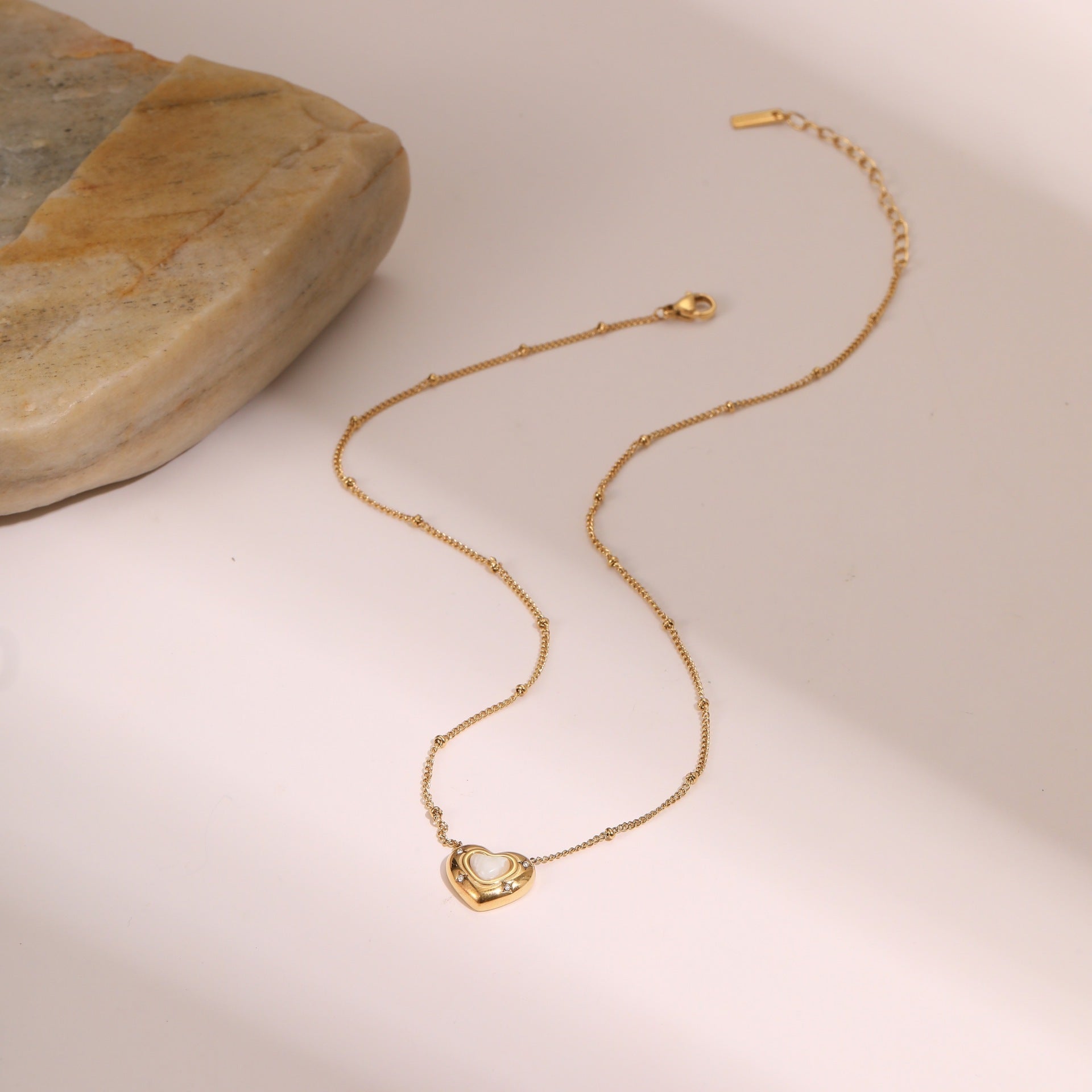 Fashion Design Love Heart-shaped Natural Stone Pendant Titanium Steel Necklace Ins