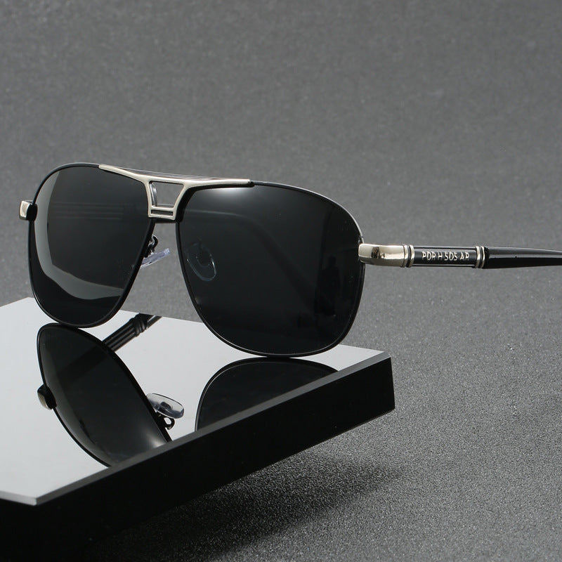 Men's Polarized Day And Night UV Protection Advanced Sense Color Changing Sunglasses