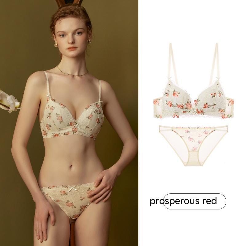 Ladies' Thin Push-up Underwear For Small Breasts