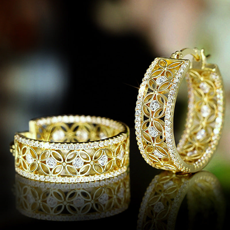 Ear Clip Horse Eye Flower Butterfly Jewelry