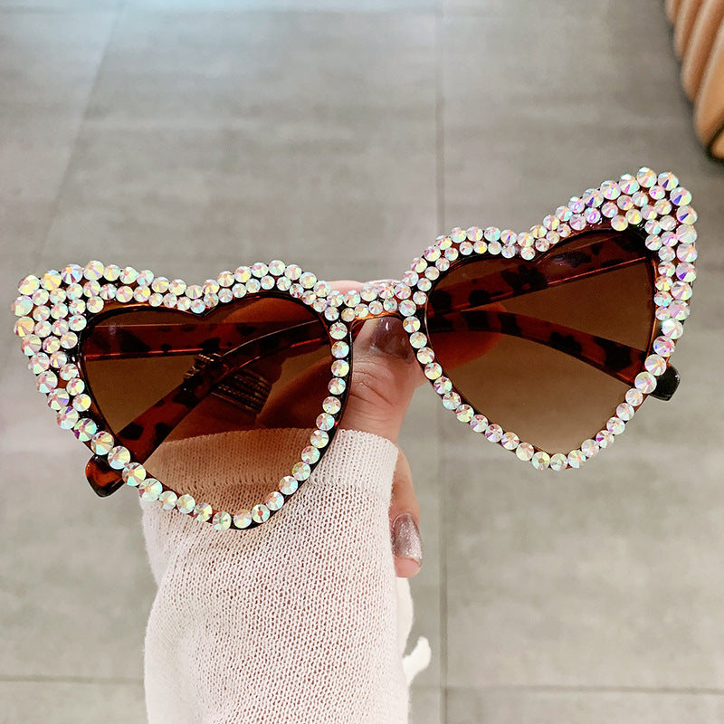 Female Cute Cat Eye Heart-shaped Sun Glasses