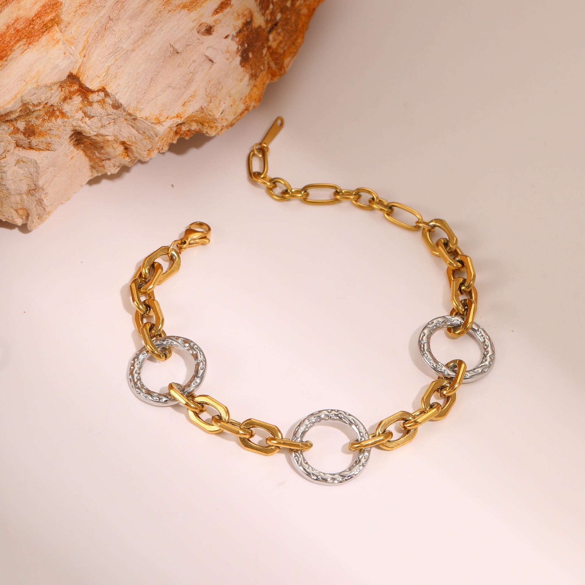 European And American Fashion Gold And Silver Color Matching Stainless Steel Necklace Bracelet High Sense Titanium Steel No Fading