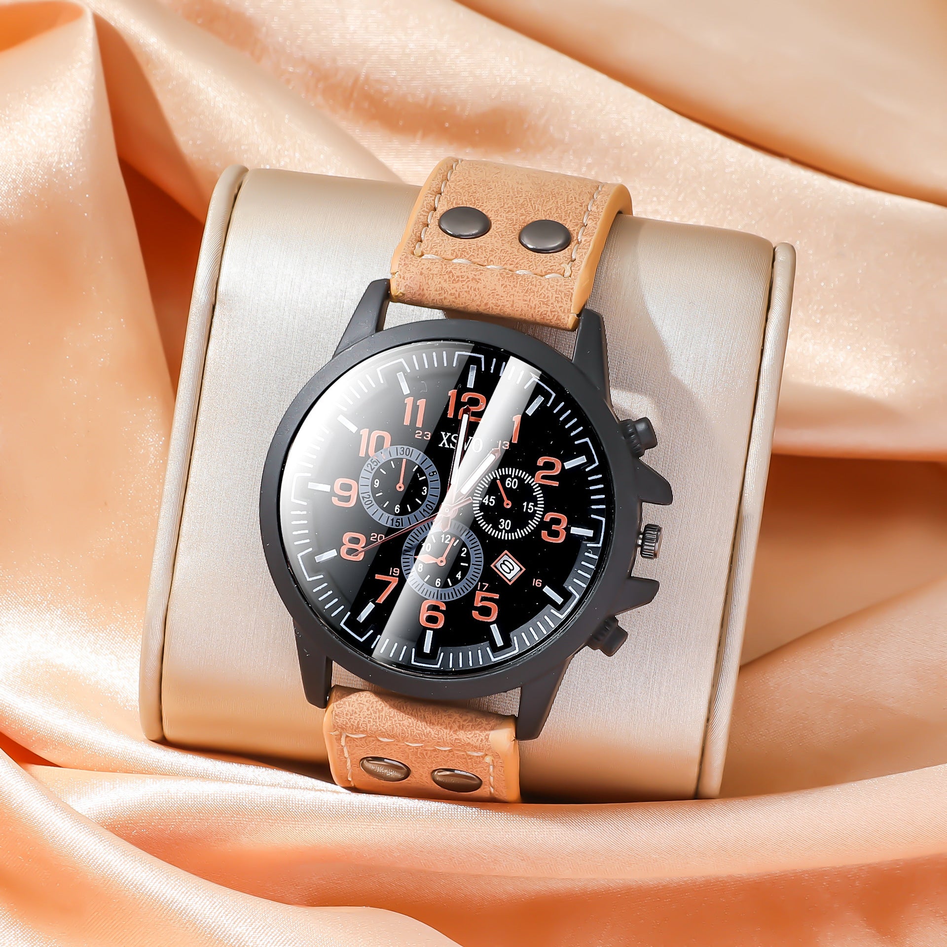 Fashion Simple Fake Three-eye Steel Belt Quartz Watch