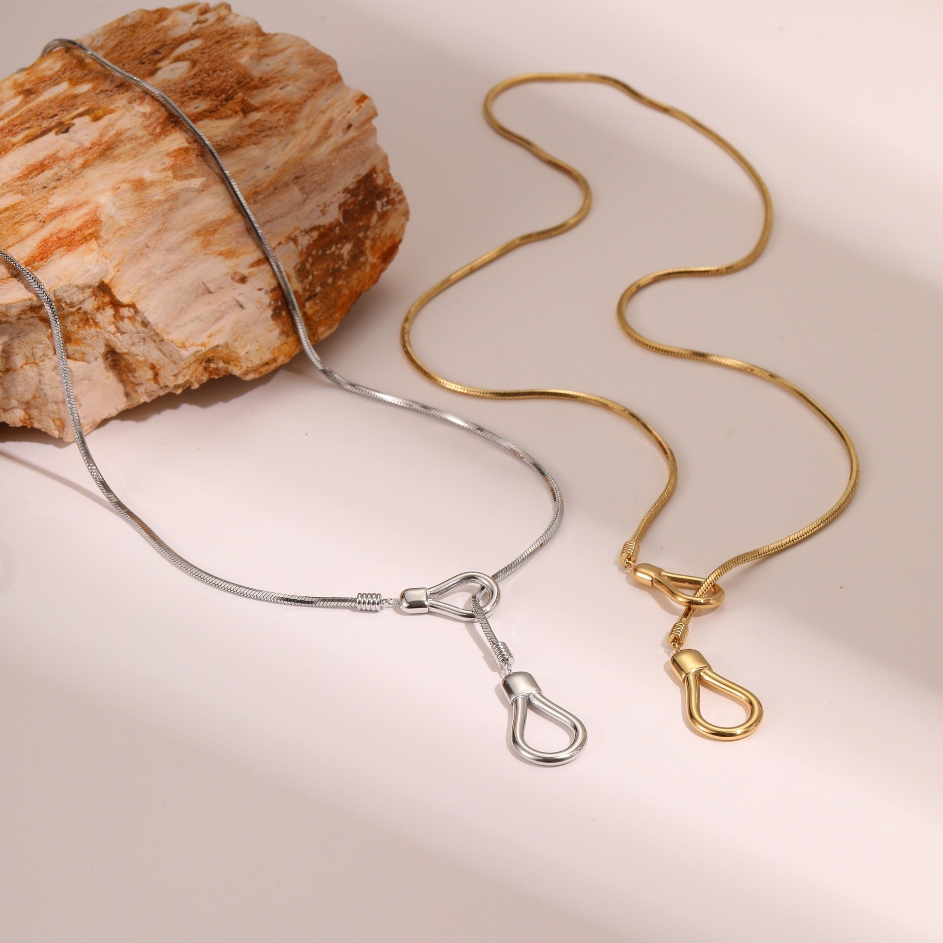 Ins European And American Stainless Steel 18K Gold Plated Adjustable Long Sweater Chain