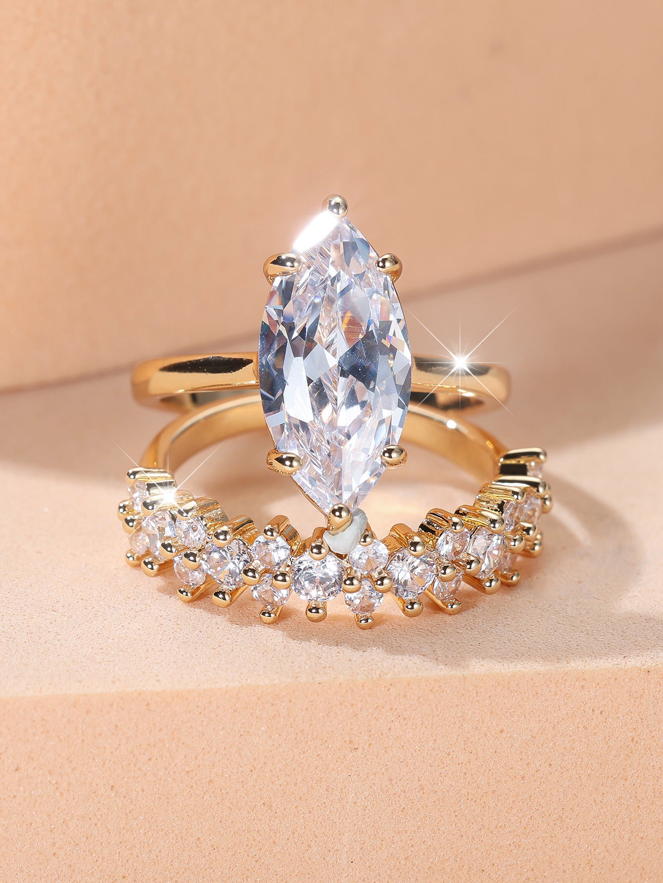 Women's Full Circle White Diamond Ring Set