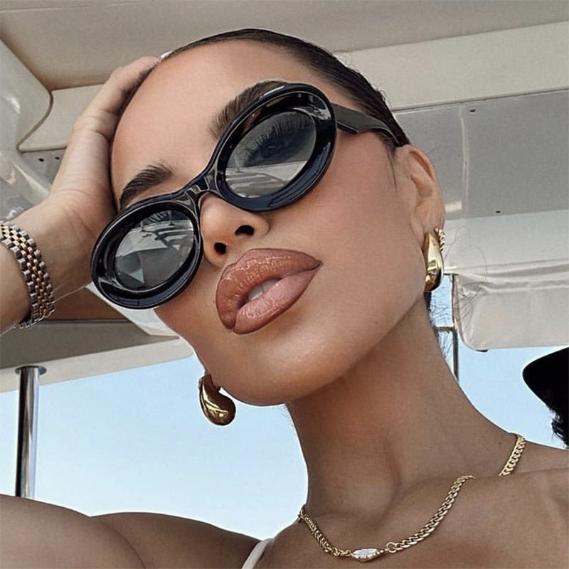 European And American Retro Oval Small Frame Sun Glasses