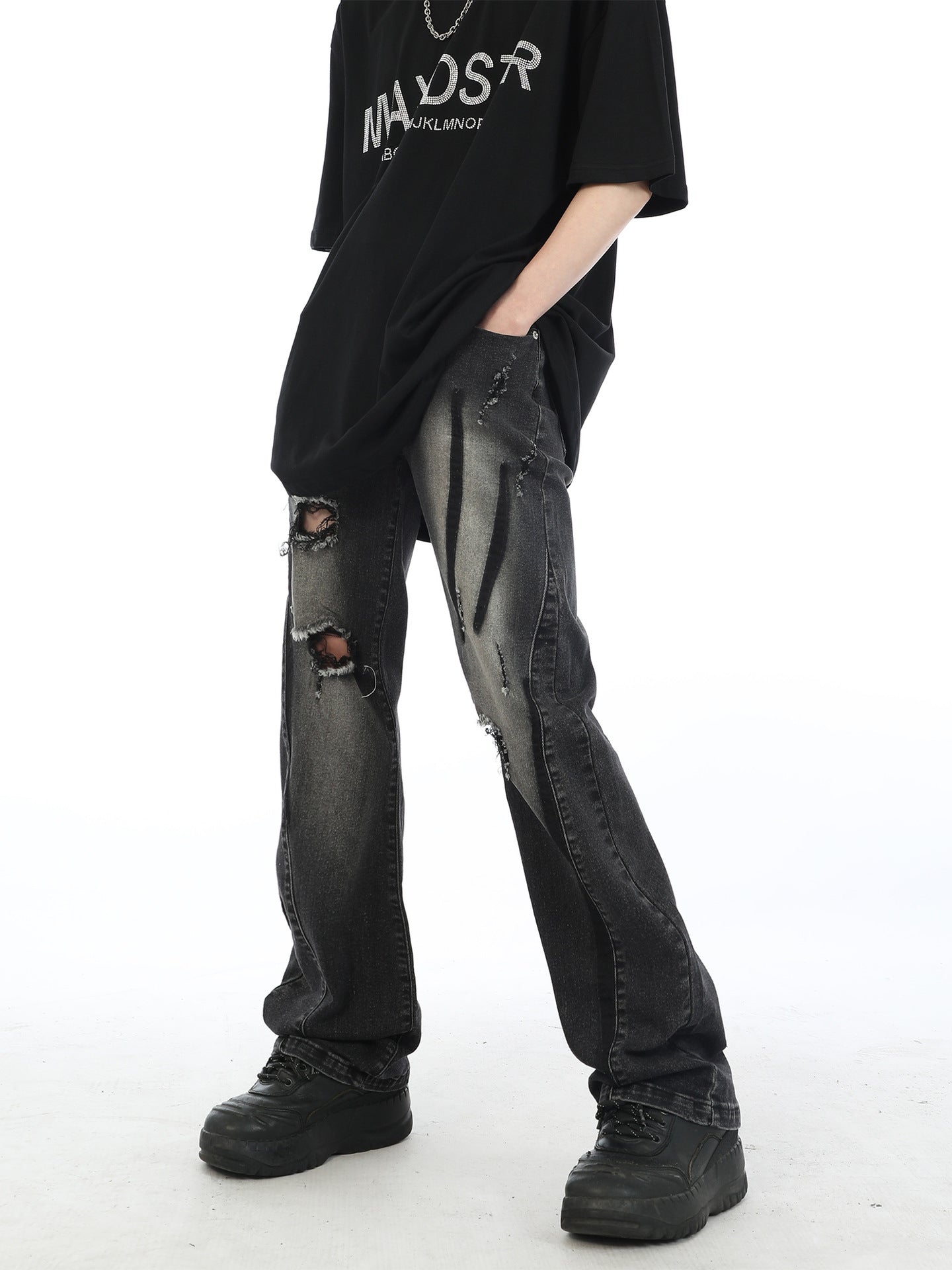 Contrast Color Spray Printing Ripped Jeans Men Loose Straight Trousers