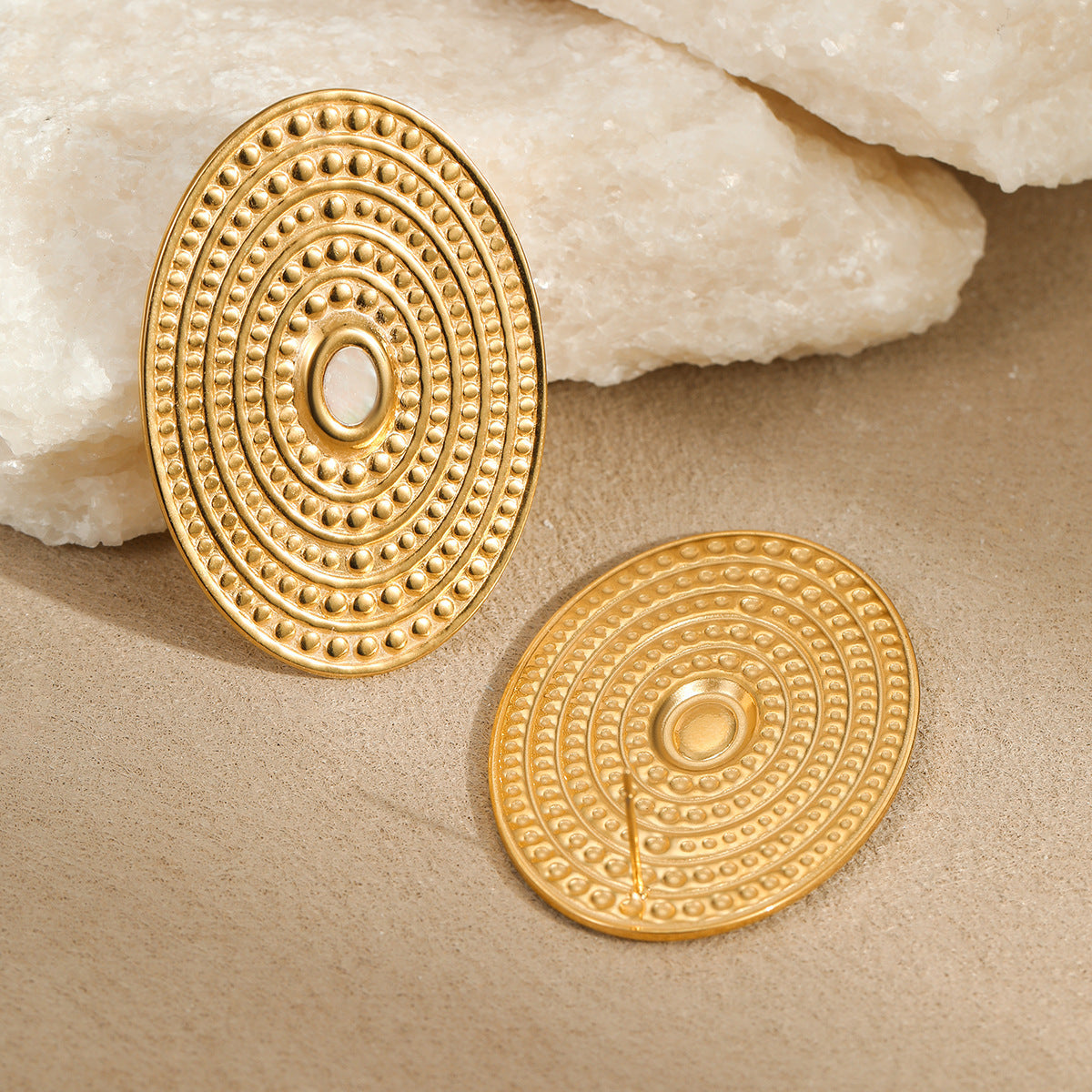 European And American Exaggerated French Oval Spiral Disc Stainless Steel Earrings 18K Gold Plating