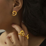 Niche Personality Spiral Twist Design Ring