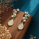 Ancient Gold-plated Hetian Jade Pearl Flower Branch Retro Stud Earrings