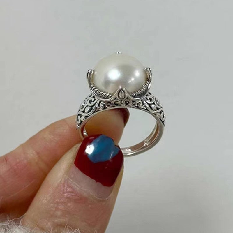 Niche Retro Hollow Carved Round Pearl Ring