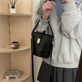 Hand Holding Bucket  Women's One Shoulder Crossbody Bag