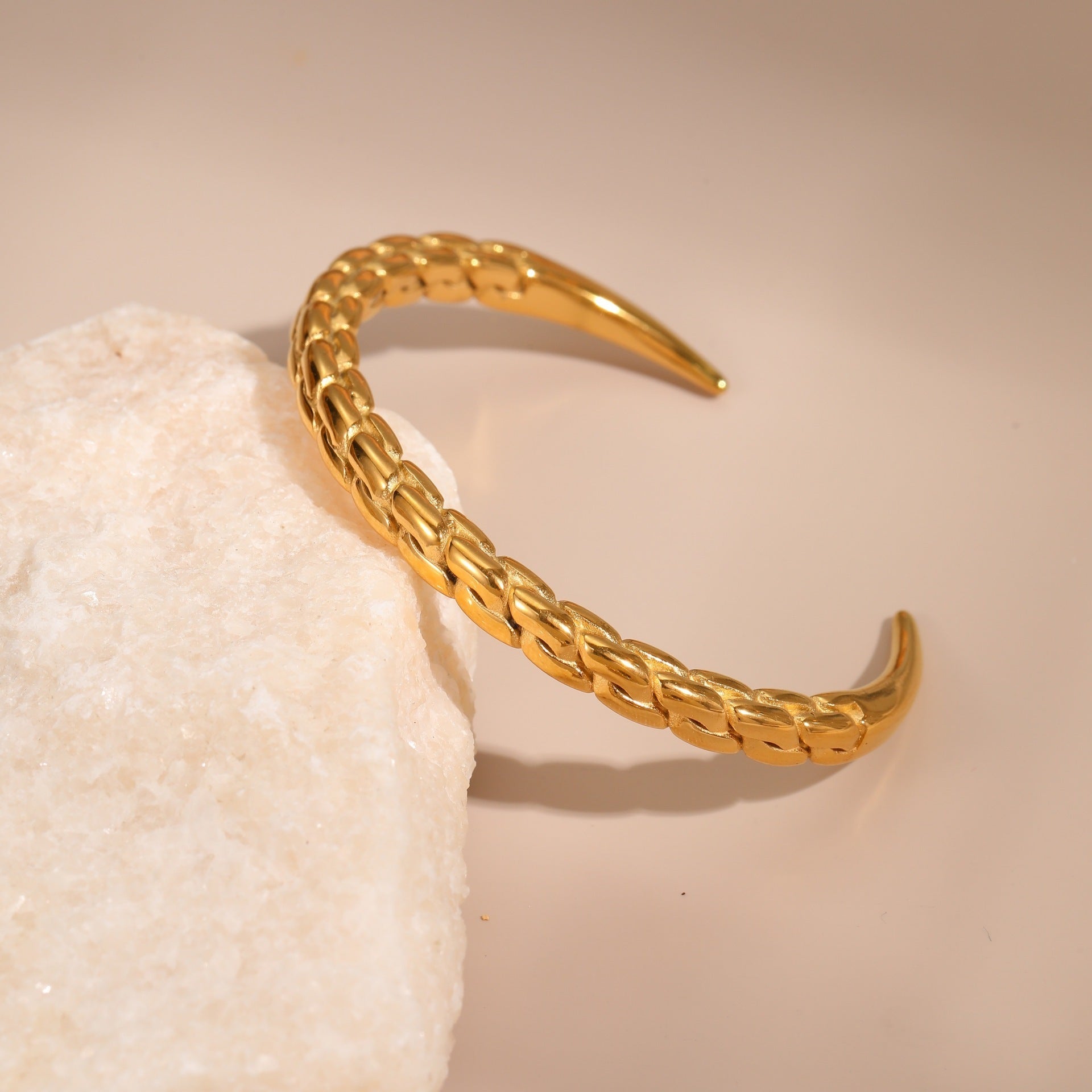 Design Sense Graceful Personality Stainless Steel Bracelet Titanium Steel