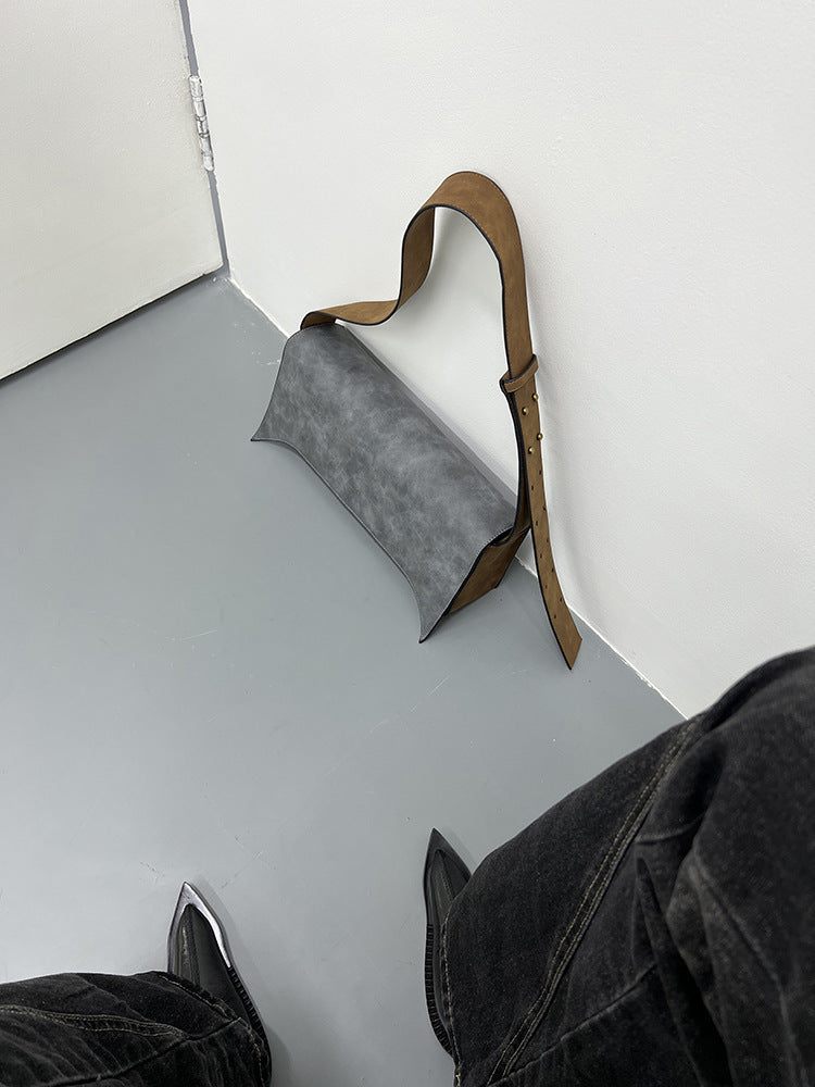 Pointed Leather Gray And Brown Brushed Crossbody Bag