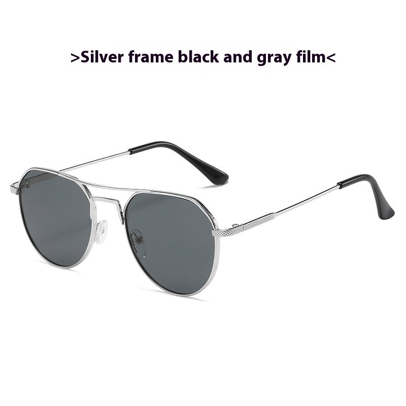 European And American Fashion Retro Metal UV Sun Glasses