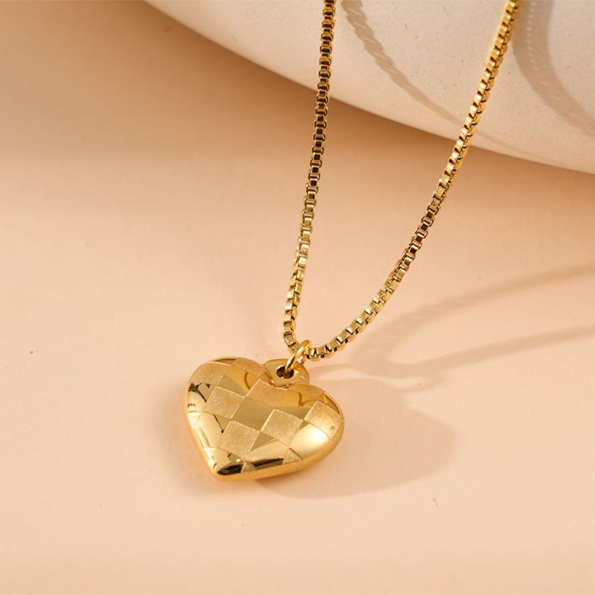 New Temperament Wild Simple 18K Gold Plated Stainless Steel Necklace